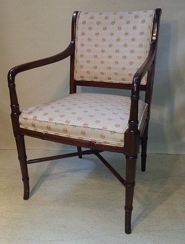 4796 mahogany armchair-1.jpg