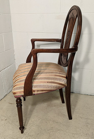 Mahogany armchair-3.jpg