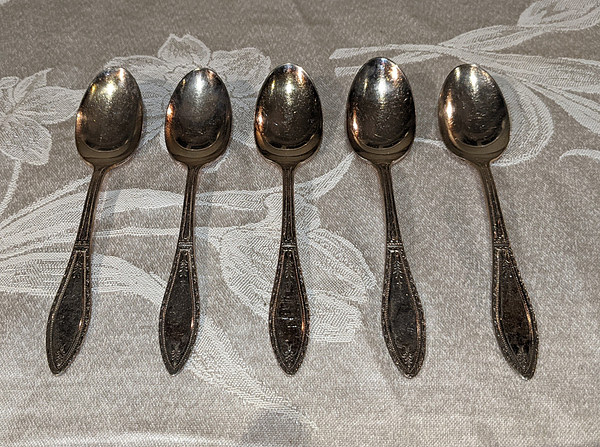 Set of 5 Rogers demitasse spoons-1.jpg