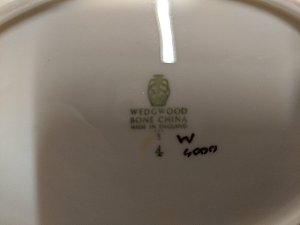 Set of Whitehall Cream china by Wedgewood-7.jpg