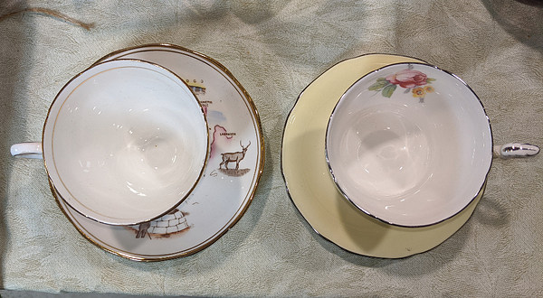Single top quality  tea cups & saucers-7.jpg
