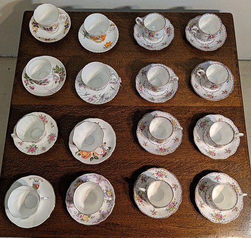 tea cups -r35-3.jpg